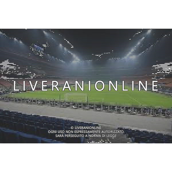 Veduta interno dello stadio vuoto con gli spalti vuoti senza tifosi Inter vs Real Madrid UEFA Champions League fase a gironi 4a giornata - gruppo B Milano 25-11-2020 Stadio Giuseppe Meazza - San Siro foto Roberto Garavaglia/ag.Aldo Liverani sas /AGENZIA ALDO LIVERANI SAS