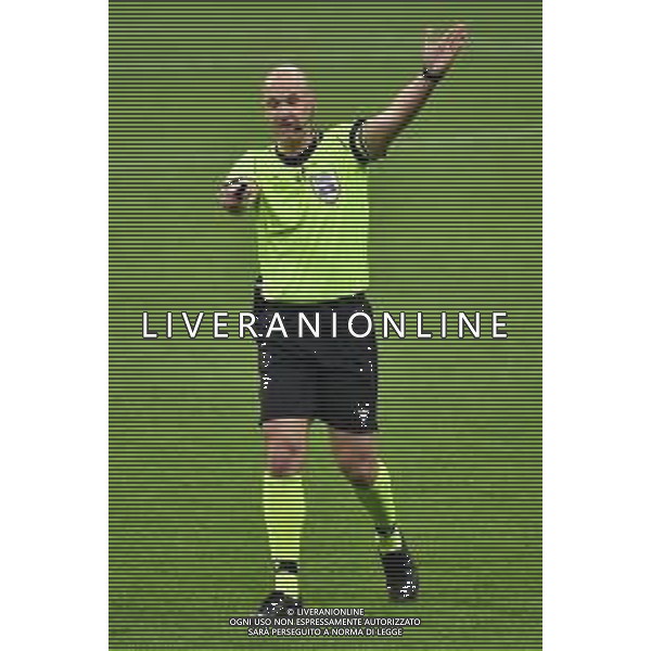 l‚Äôarbitro Anthony Taylor (ENG) Inter vs Real Madrid UEFA Champions League fase a gironi 4a giornata - gruppo B Milano 25-11-2020 Stadio Giuseppe Meazza - San Siro foto Roberto Garavaglia/ag.Aldo Liverani sas /AGENZIA ALDO LIVERANI SAS