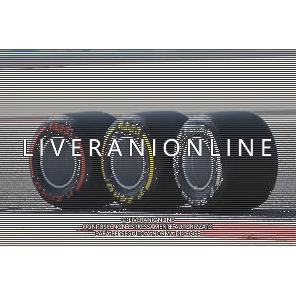 Circuit atmosphere - Pirelli show tyres. 26.11.2020. Formula 1 World Championship, Rd 15, Bahrain Grand Prix, Sakhir, Bahrain, Preparation Day. - www.xpbimages.com, EMail: requests@xpbimages.com © Copyright: Bearne / XPB Images / AGENZIA ALDO LIVERANI SAS - ITALY ONLY EDITORIAL USE ONLY