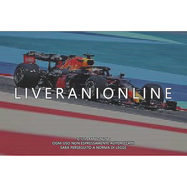 Max Verstappen (NLD) Red Bull Racing RB16. 27.11.2020. Formula 1 World Championship, Rd 15, Bahrain Grand Prix, Sakhir, Bahrain, Practice Day - www.xpbimages.com, EMail: requests@xpbimages.com © Copyright: Moy / XPB Images/AGENZIA ALDO LIVERANI SAS - ITALY ONLY EDITORIAL USE ONLY