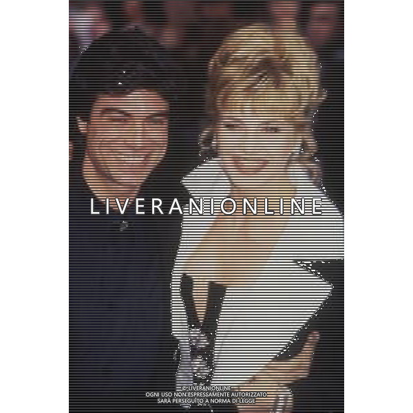 LORELLA CUCCARINI, ballerina e conduttrice italiana. Nella foto con il marito Silvio Capitta (nome d\'arte Silvio Testi) - RETROSPETTIVA ©ARCHIVIO/AGENZIA ALDO LIVERANI SAS