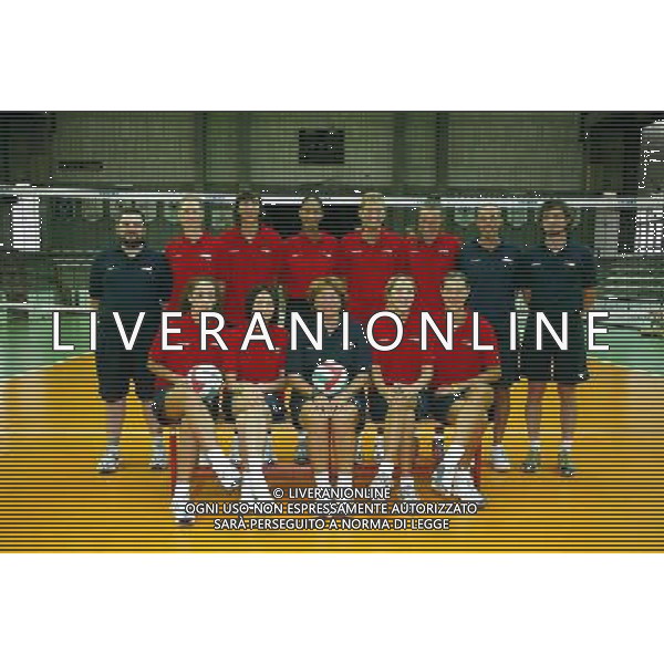 Vicenza 18/08/2005 Presentazione Minetti Vicenza Volley femminile 2005/2006 nella foto la formazione ph filippo venezia-ag aldo liverani