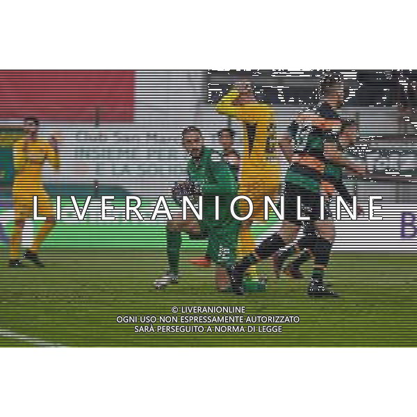 Venezia vs Ascoli - Italian Football Championship League BKT 2020/2021, 28 November 2020 Pier Luigi Penzo stadium, Venice, Italy Photo showing: Luca Lezzerini (Venezia) saves a goal - parata @LM/Ettore Griffoni/ AGENZIA ALDO LIVERANI SAS