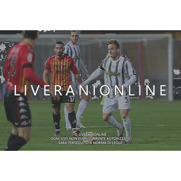 BENEVENTO - JUVENTUS CAMPIONATO CALCIO SERIE A TIM 28.11.2020 NELLA FOTO HENRIQUE RAMOS ARTHUR ©MOSCA / AGENZIA ALDO LIVERANI SAS