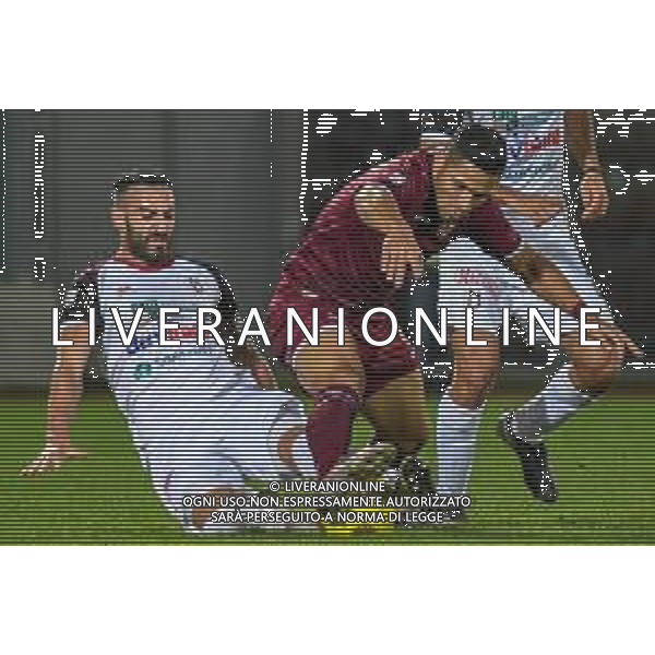 Livorno vs Pontedera - Campionato di Calcio Serie C - Lega Pro 2020/2021, 29 novembre 2020 Livorno, Italia Nella foto: Giovanni Catanese (Pontedera) su Mendes Murilo (Livorno) @LM/Fabio Fagiolini AG ALDO LIVERANI SAS