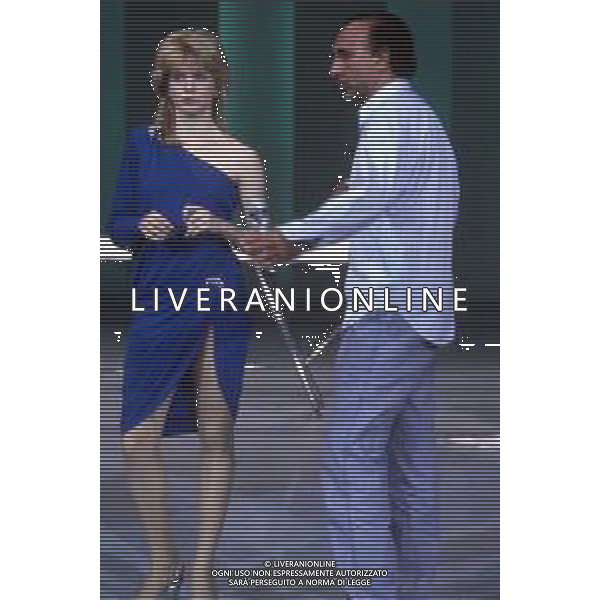 LORELLA CUCCARINI, ballerina e conduttrice italiana. Nella foto nel 1985 durante le prove di ballo di Fantastico 6 con Pippo Baudo ©ARCHIVIO/AGENZIA ALDO LIVERANI SAS