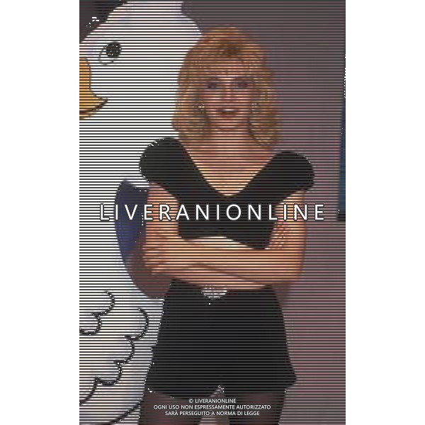 LORELLA CUCCARINI, ballerina e conduttrice italiana. Nella foto nel 1991 trasmissione televisiva \' PAPERISSIMA \' ©ARCHIVIO/AGENZIA ALDO LIVERANI SAS