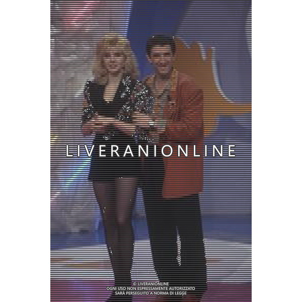 LORELLA CUCCARINI, ballerina e conduttrice italiana. Nella foto nel 1991 trasmissione televisiva \' PAPERISSIMA \' con Ezio Greggio ©ARCHIVIO/AGENZIA ALDO LIVERANI SAS
