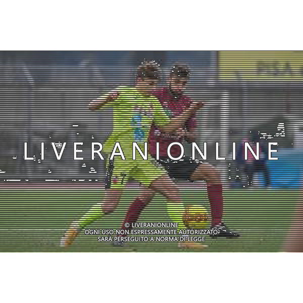 LiveMedia/Fabio Fagiolini Pontedera vs Lucchese - Campionato di Calcio Serie C - Lega Pro 2020/2021, 02 dicembre 2020 Stadio Comunale "Ettore Mannucci", Pontedera, Italia Nella foto: Giovanni Nannelli (Lucchese) e Gabriele Perretta (Pontedera) @LM/Fabio Fagiolini AG ALDO LIVERANI SAS