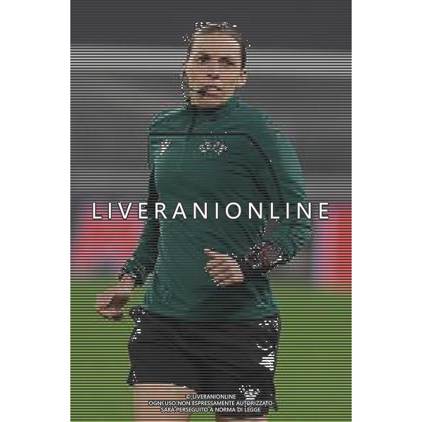 Torino 02.12.2020 Stadio Allianz Stadium ©Viganti/Agenzia Aldo Liverani Juventus vs Dinamo Kiev Champions League 2020/2021 Gruppo G Giornata 5 di 6 Nella foto: l\'arbitro stephanie frappart ©Viganti / AGENZIA ALDO LIVERANI SAS