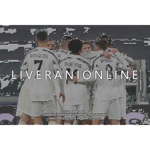 Torino 02.12.2020 Stadio Allianz Stadium ©Viganti/Agenzia Aldo Liverani Juventus vs Dinamo Kiev Champions League 2020/2021 Gruppo G Giornata 5 di 6 Nella foto: esultanza juventus dopo il gol di federico chiesa ©Viganti / AGENZIA ALDO LIVERANI SAS
