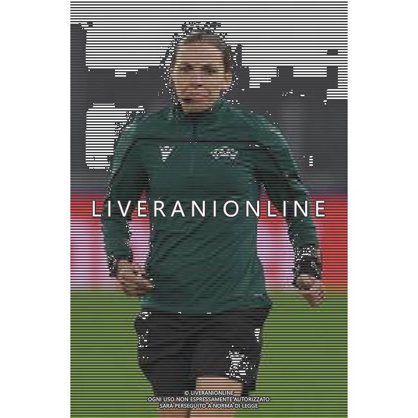Torino 02.12.2020 Stadio Allianz Stadium ©Viganti/Agenzia Aldo Liverani Juventus vs Dinamo Kiev Champions League 2020/2021 Gruppo G Giornata 5 di 6 Nella foto: stephanie frappart primo arbitro donna in champions league ©Viganti / AGENZIA ALDO LIVERANI SAS