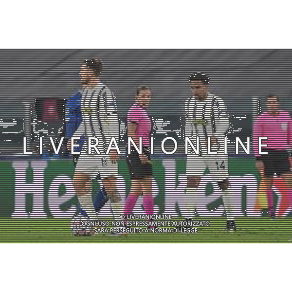 Torino 02.12.2020 Stadio Allianz Stadium ©Viganti/Agenzia Aldo Liverani Juventus vs Dinamo Kiev Champions League 2020/2021 Gruppo G Giornata 5 di 6 Nella foto: stephanie frappart primo arbitro donna in champions league ©Viganti / AGENZIA ALDO LIVERANI SAS