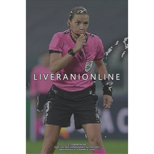 Torino 02.12.2020 Stadio Allianz Stadium ©Viganti/Agenzia Aldo Liverani Juventus vs Dinamo Kiev Champions League 2020/2021 Gruppo G Giornata 5 di 6 Nella foto: stephanie frappart primo arbitro donna in champions league ©Viganti / AGENZIA ALDO LIVERANI SAS