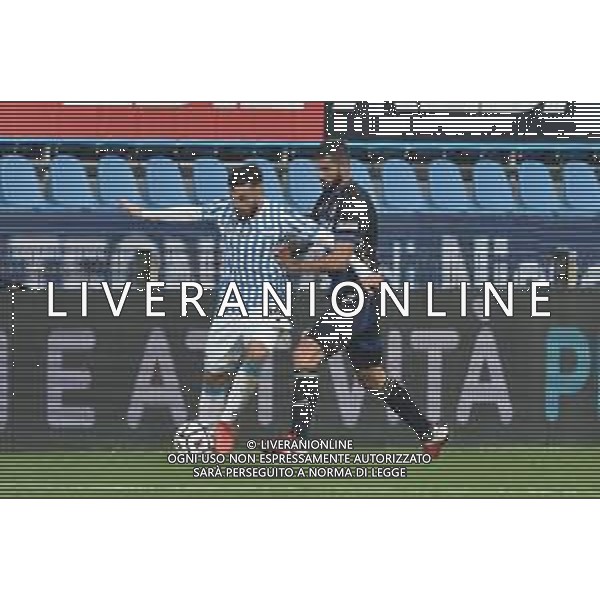 LiveMedia/Gabriele Masotti Spal vs Pisa - Italian Football Championship League BKT 2020/2021, 05 December 2020 Paolo Mazza stadium, ferrara, Italy Photo showing: Federico Di Francesco (Spal) hampered by Eros Pisano (Pisa) @LM/Gabriele Masotti AG ALDO LIVERANI SAS