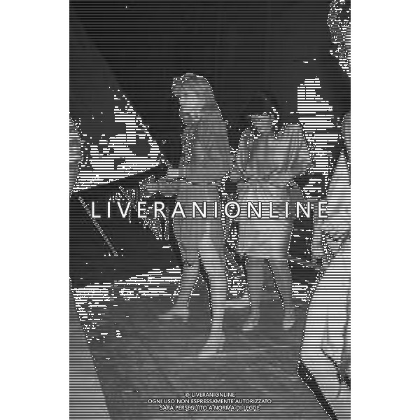 PRESENTAZIONE COLLEZIONE TRUSSARDI ACTION AL PALATRUSSARDI DI MILANO 1987 - RETROSPETTIVA NELLA FOTO LORELLA CUCCARINI /AGENZIA ALDO LIVERANI SAS