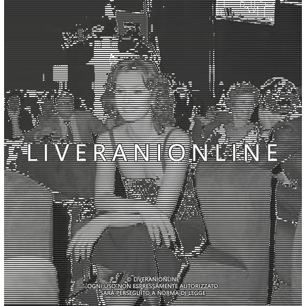 RETROSPETTIVA PAOLA TEDESCO ATTRICE NELLA FOTO PAOLA TEDESCO A MILANO NELL\'ANNO 1975 AG ALDO LIVERANI SAS