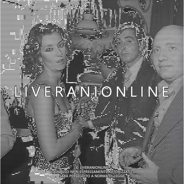 RETROSPETTIVA PAOLA TEDESCO ATTRICE NELLA FOTO PAOLA TEDESCO A MILANO NELL\'ANNO 1975 AG ALDO LIVERANI SAS