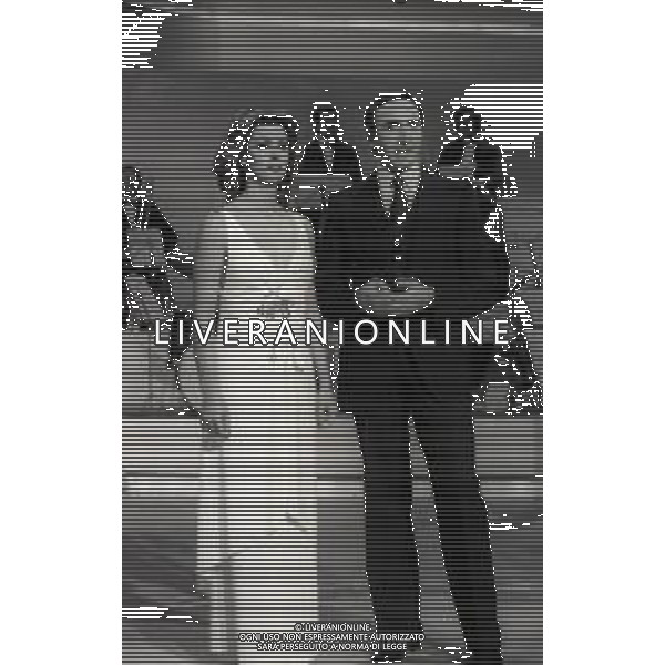 RETROSPETTIVA PAOLA TEDESCO ATTRICE NELLA FOTO PAOLA TEDESCO NELLA TRASMISSIONE TELEVISIVA SPACCA 15 CON PIPPO BAUDO NELL\'ANNO 1975 AG ALDO LIVERANI SAS