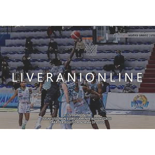 LiveMedia/Matteo Casoni Vanoli Basket Cremona vs Acqua S.Bernardo Cantu - Campionato di Basket Serie A 2020/2021, 09 dicembre 2020 Cremona, Italia Nella foto: Entrata di Jarvis Williams della Vanoli Cremona @LM/Matteo Casoni/ AGENZIA ALDO LIVERANI SAS
