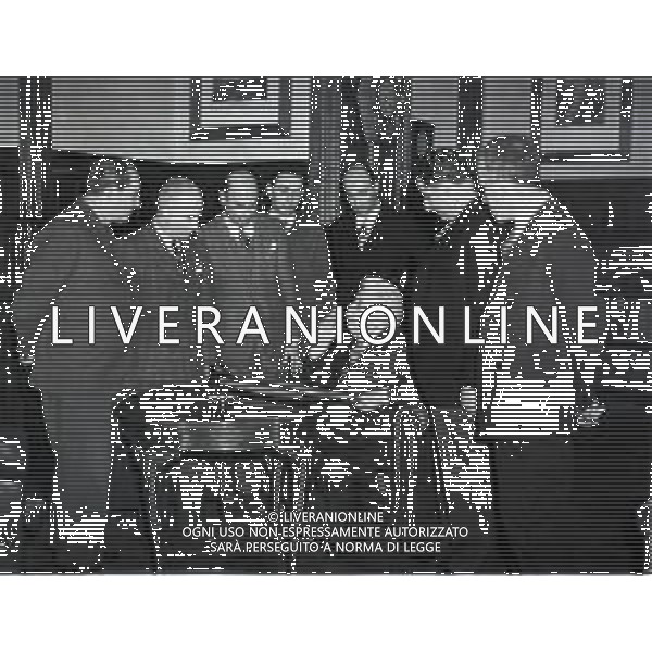 RETROSPETTIVA VITTORIO EMANUELE ORLANDO POLITICO-GIURISTA E DOCENTE ITALIANO PRESIDENTE DEL CONSIGLIO 1917-1919 NELLA FOTO VITTORIO EMANUELE ORLANDO A ROMA NELL\'ANNO 1966 AG ALDO LIVERANI SAS
