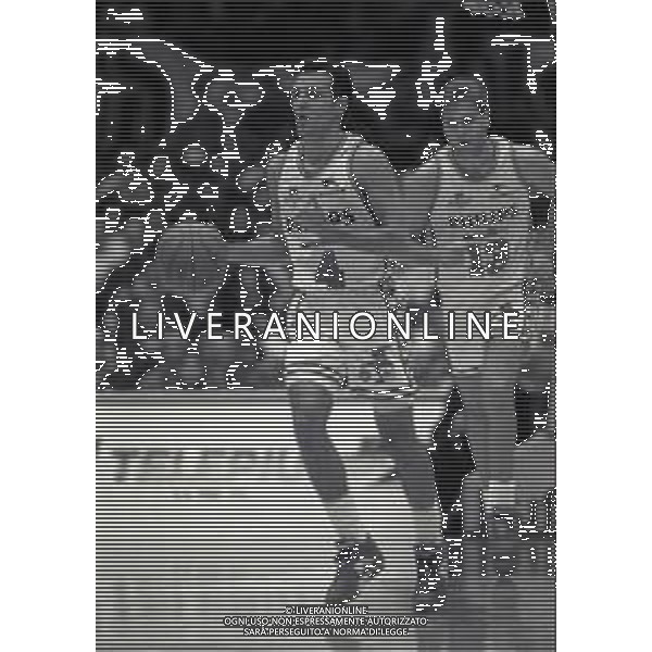 RETROSPETTIVA ALEKSANDAR DJORDJEVIC BASKET NELLA FOTO ALEKSANDAR DJORDJEVIC CON LA MAGLIA DELLA PHILIPS MILANO BASKET NELL\'ANNO 1992-1993 AG ALDO LIVERANI SAS
