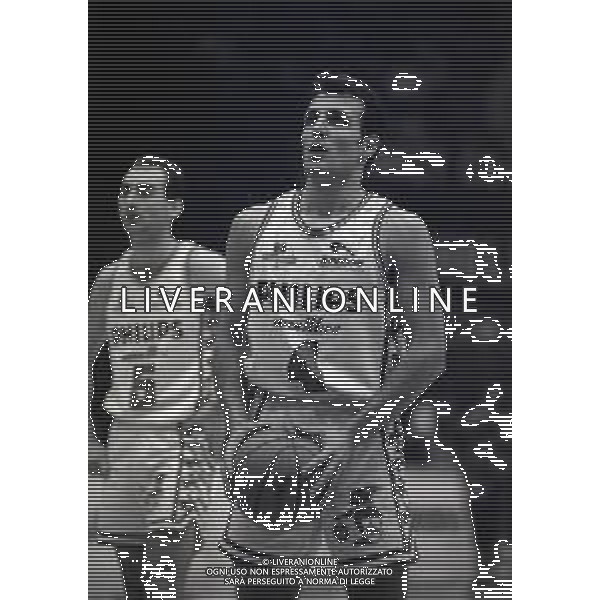 RETROSPETTIVA ALEKSANDAR DJORDJEVIC BASKET NELLA FOTO ALEKSANDAR DJORDJEVIC CON LA MAGLIA DELLA PHILIPS MILANO BASKET NELL\'ANNO 1992-1993 AG ALDO LIVERANI SAS