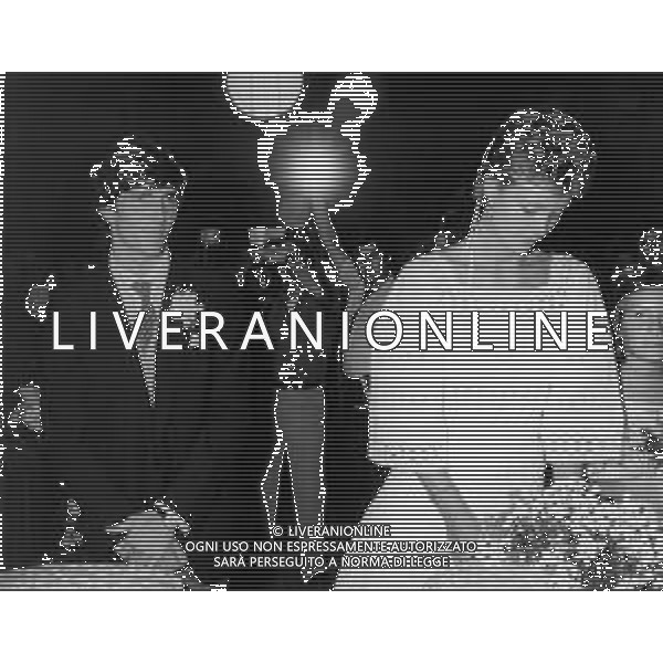 PAOLO ROSSI CALCIATORE ITALIANO - RETROSPETTIVA NELLA FOTO NEL 1980 AL SUO MATRIMONIO CON LA PRIMA MOGLIE SIMONETTA RIZZATO ©ARCHIVIO AGENZIA ALDO LIVERANI SAS