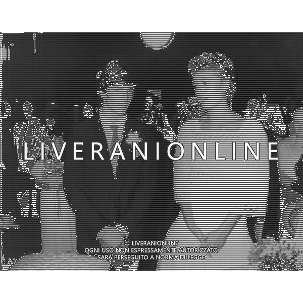PAOLO ROSSI CALCIATORE ITALIANO - RETROSPETTIVA NELLA FOTO NEL 1980 AL SUO MATRIMONIO CON LA PRIMA MOGLIE SIMONETTA RIZZATO ©ARCHIVIO AGENZIA ALDO LIVERANI SAS