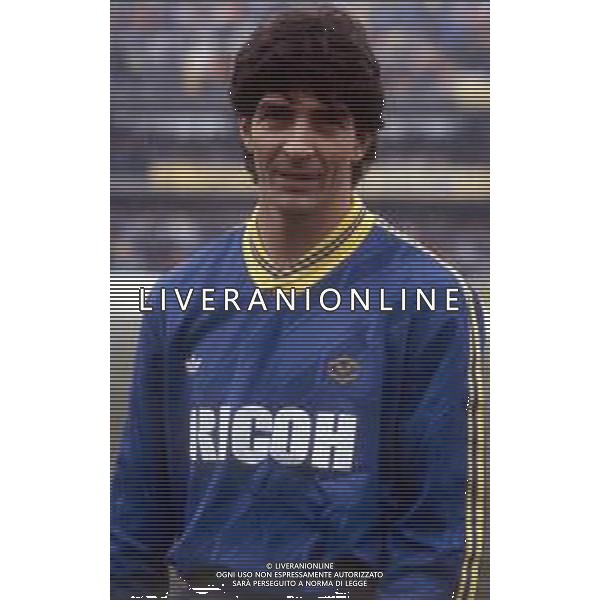PAOLO ROSSI CALCIATORE - RETROSPETTIVA NELLA FOTO CON LA MAGLIA DEL VERONA NEL 1986-1987 ©ARCHIVIO AGENZIA ALDO LIVERANI SAS