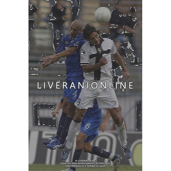 Empoli 21/08/2005 Empoli-Parma Tim Cup Nella foto: Corradi Bernardo contro Almiron Sergio Bernardo.* Ph Gianni Nucci/Agenzia Aldo Liverani