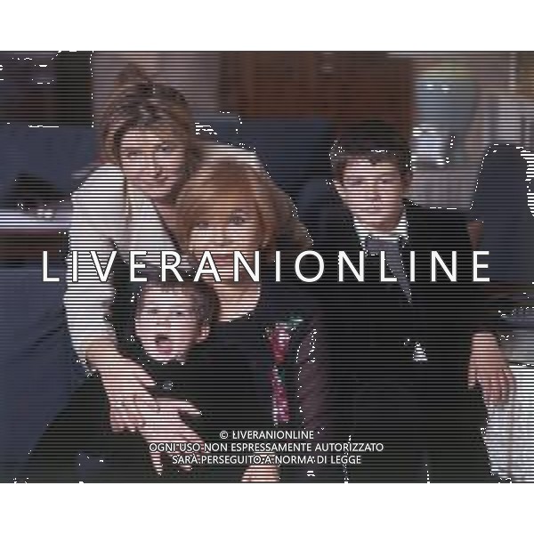 OMBRETTA COLLI, cantante, attrice italiana - RETROSPETTIVA Nella foto con la figlia Dalia Gaberscik e i nipoti Lorenzo e Luca ©Archivio Thema/AGENZIA ALDO LIVERANI SAS