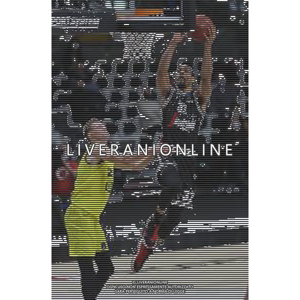 LiveMedia/Michele Nucci Virtus Segafredo Bologna vs Telenet Antwerp Giants - Basketball EuroCup Championship 2020/2021, 16 December 2020 Virtus Segafredo Arena, Bologna, Italy Photo showing: 16/12/2020 - Vince Hunter of Segafredo Virtus Bologna @LM/Michele Nucci AG ALDO LIVERANI SAS