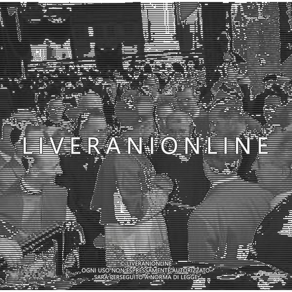 RETROSPETTIVA GIOVANNI BATTISTA ENRICO ANTONIO MARIA MONTINI -PAPA PAOLO VI NELLA FOTO GIOVANNI BATTISTA ENRICO ANTONIO MARIA MONTINI -PAPA PAOLO VI ARRIVA NELLA DIOCESI DI MILANO NELL\'ANNO 1956 ARCHIVIO VESPASIANI -AG ALDO LIVERANI SAS  