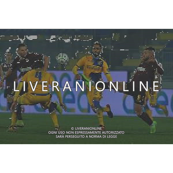 Frosinone vs Salernitana Campionato Serie B - 13 Giornata Stadio B.Stirpe - Frosinone 18-12-2020 nella foto Tutino e Kastanos FOTO FEDERICO GAETANO-AG ALDO LIVERANI SAS
