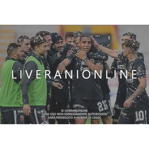 LiveMedia/Ettore Griffoni LR Vicenza vs Ascoli Calcio FC - Italian Football Championship League BKT 2020/2021, 19 December 2020 Romeo Menti stadium, vicenza, Italy Photo showing: Abdelhamid Sabiri (Ascoli) celebrates after scoring a goal of 1 - 1 with teammates @LM/Ettore Griffoni AG ALDO LIVERANI SAS
