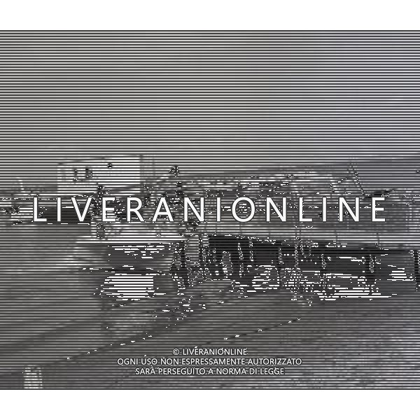 RETROSPETTIVA MARIA GABRIELLA DI SAVOIA NELLA FOTO MARIA GABRIELLA DI SAVOIA A ISCHIA CON ENRICO D\'ASSIA NELL\'ANNO 1963 AG ALDO LIVERANI SAS  