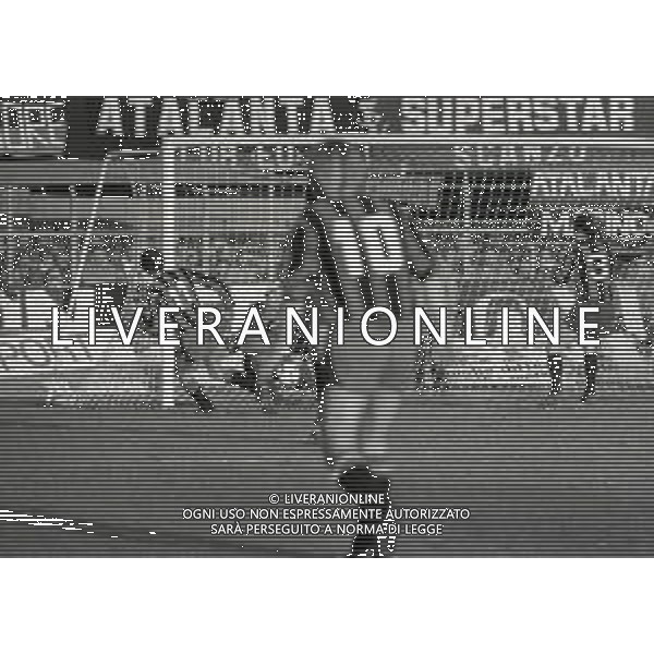 15-01-1984 BERGAMO CAMPIONATO DI CALCIO SERIE B ATALANTA CAMPOBASSO 1-0 NELLA FOTO AZIONE DI GIOCO AG ALDO LIVERANI SAS