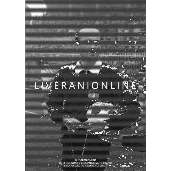 23-01-1983 CREMONA CAMPIONATO DI CALCIO SERIE B CREMONESE VARESE 0-0 NELLA FOTO ARBITRO PAOLO CASARIN AG ALDO LIVERANI SAS
