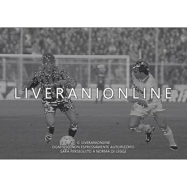 27-11-1994 BERGAMO CAMPIONATO DI CALCIO SERIE B ATALANTA VERONA 0-1 NELLA FOTO THOMAS LOCATELLI E ALESSANDRO MANETTI AG ALDO LIVERANI SAS