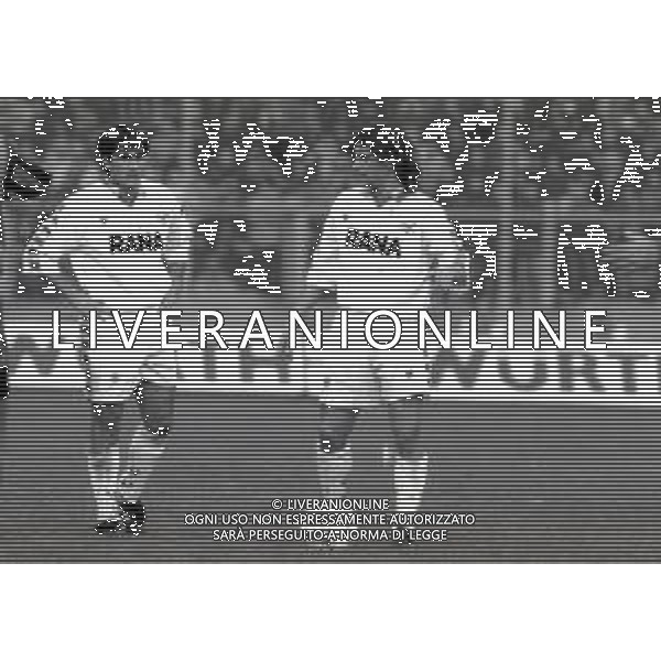 27-11-1994 BERGAMO CAMPIONATO DI CALCIO SERIE B ATALANTA VERONA 0-1 NELLA FOTO ALADINO VALOTI E ALESSANDRO MANETTI AG ALDO LIVERANI SAS
