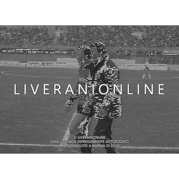 18-03- 1984 VARESE CAMPIONATO DI CALCIO SERIE B VARESE AREZZO 2-0 NELLA FOTO ESPULSIONE GIUSEPPE PELLICANO\' AG ALDO LIVERANI SAS