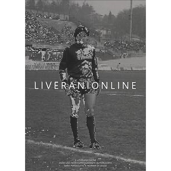 18-03- 1984 VARESE CAMPIONATO DI CALCIO SERIE B VARESE AREZZO 2-0 NELLA FOTO MAURIZIO CARBONARI AG ALDO LIVERANI SAS
