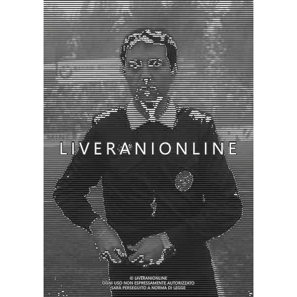 23-09-1984 MONZA CAMPIONATO DI CALCIO SERIE B MONZA PADOVA 2-1 NELLA FOTO ARBITRO GENNARO TESTA AG ALDO LIVERANI SAS