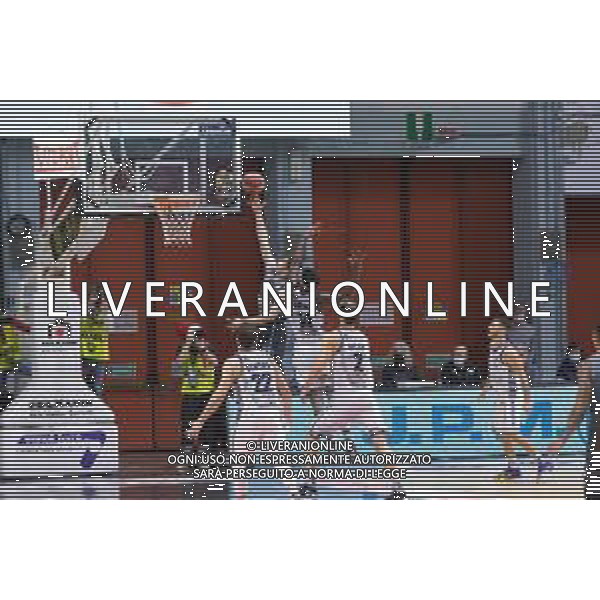 Matteo Casoni/LM - Vanoli Basket Cremona vs Banco di Sardegna Sassari - Campionato di Basket Serie A 2020/2021 23 dicembre 2020 - Sport Mario Radi, Cremona, Italia Nella foto: Entrata di Topias Palmi della Vanoli Cremona @LM/Matteo Casoni AG ALDO LIVERANI SAS