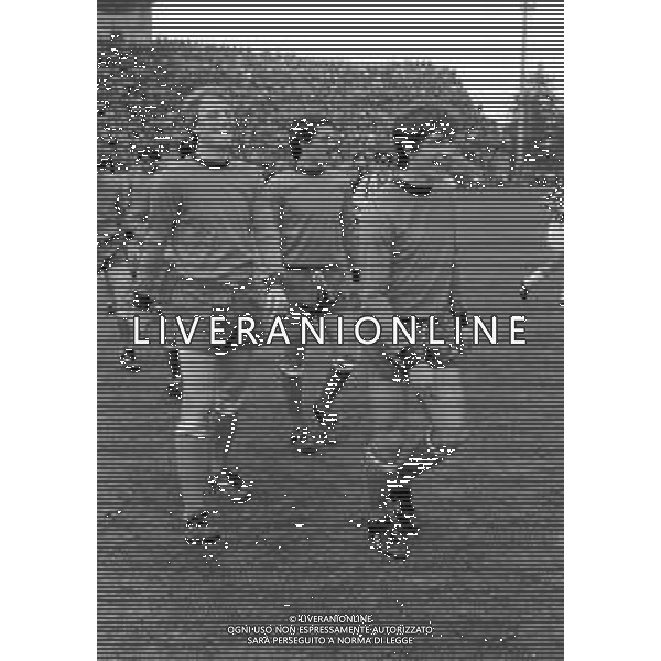 ROBERTO BETTEGA CALCIATORE CON LA MAGLIA DELLA NAZIONALE ITALIANA NEL 1978-1979 - RETROSPETTIVA NELLA FOTO CON PAOLO ROSSI E CLAUDIO GENTILE DURANTE L\'ALLENAMENTO ©Archivio Giovanni Liverani/AG. ALDO LIVERANI SAS