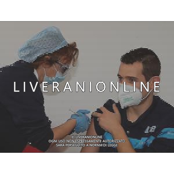 IMOLA 27 12 2020 MEDICAL CENTER DELL\'AUTODROMO ENZO E DINO FERRARI "LE PRIME VACCINAZIONI CONTRO SARS-COV 2 A 25 OPERATORI SANITARI DELL\'AUSL DI IMOLA ©SANNA/AG. ALDO LIVERANI SAS