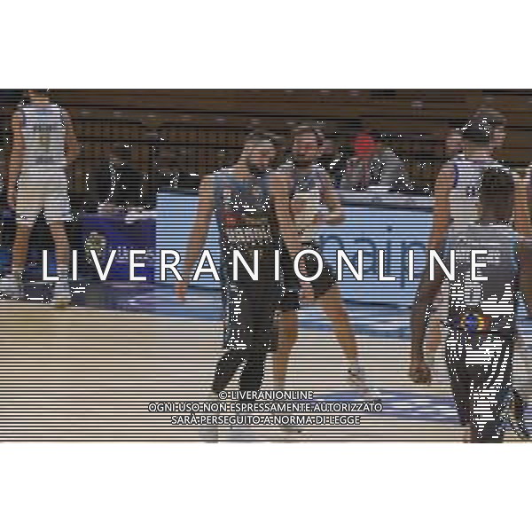 Matteo Casoni/LM - Vanoli Cremona vs Happy Casa Brindisi - Campionato di Basket Serie A 2020/2021 27 dicembre 2020 - Palazzetto dello Sport Mario Radi, Cremona, Italia Nella foto: Giuseppe Poeta della Vanoli Cremona esulta per un tiro realizzato da Fabio Mian @LM/Matteo Casoni AG ALDO LIVERANI SAS