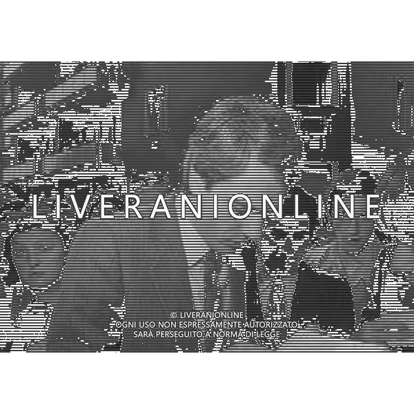 IL CALCIATORE ROBERTO BETTEGA ALLA SEDE DELLA LEGA A MILANO NEL 1980 PER LO SCANDALO DEL \'CALCIO SCOMMESSE\' - RETROSPETTIVA NELLA FOTO FIRMA AUTOGRAFI ©Archivio Giovanni Liverani/AG. ALDO LIVERANI SAS