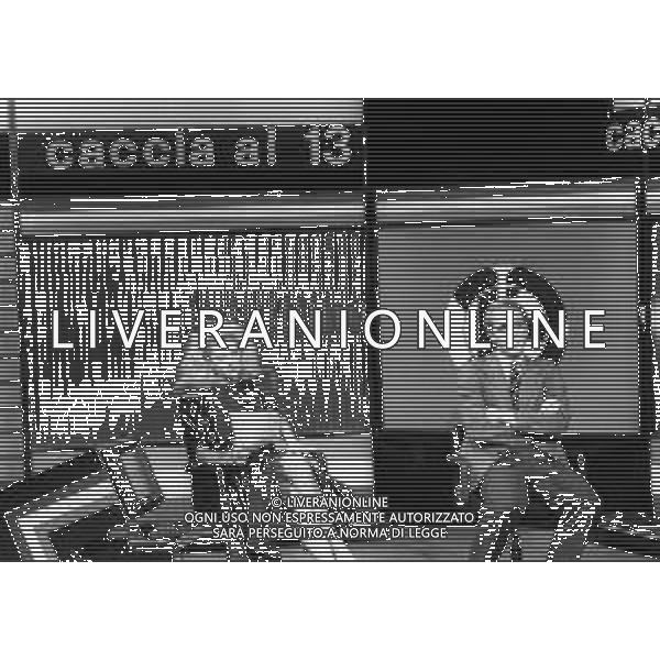 BETTEGA ROBERTO CALCIATORE - RETROSPETTIVA NELLA FOTO A MILANO NEL 1984 OSPITE DELLA TRASMISSIONE SPORTIVA \'CACCIA AL 13\' CONDOTTO DA MARIA TERESA RUTA ©Archivio Giovanni Liverani / AG. ALDO LIVERANI SAS